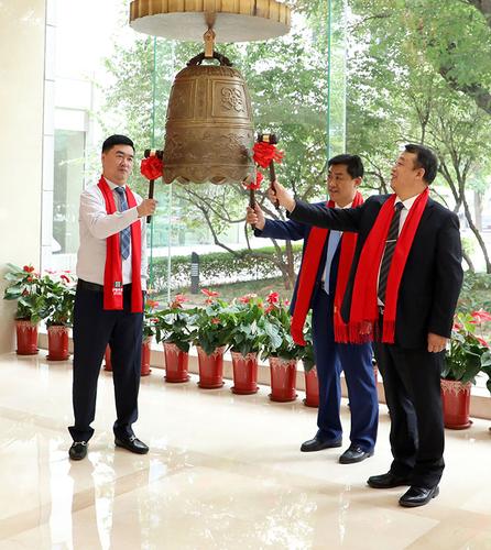 沪港科技挂牌新三板推进中国能源互联网事业发
